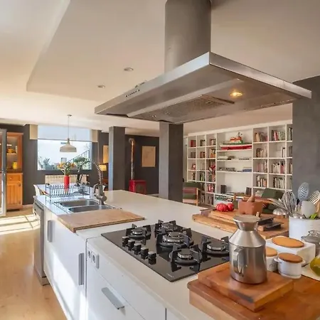 Casa 4 Habs *